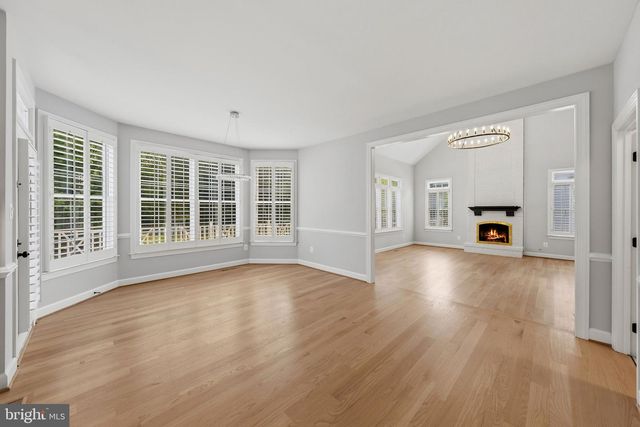 2053 GEORGE WASHINGTON RD, Vienna, VA 22182