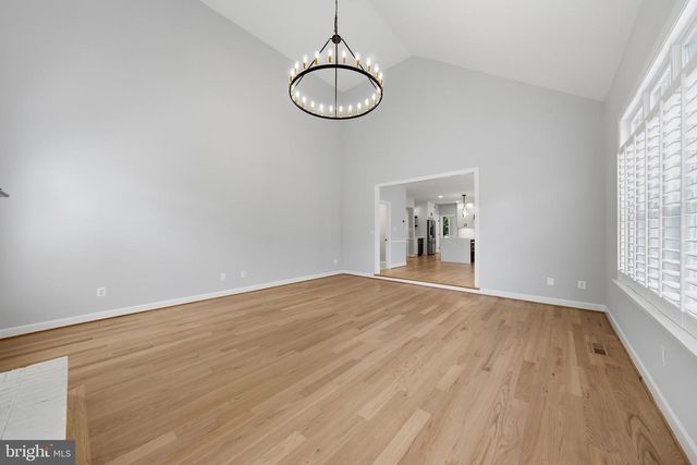 2053 GEORGE WASHINGTON RD, Vienna, VA 22182