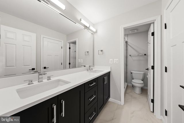 2053 GEORGE WASHINGTON RD, Vienna, VA 22182