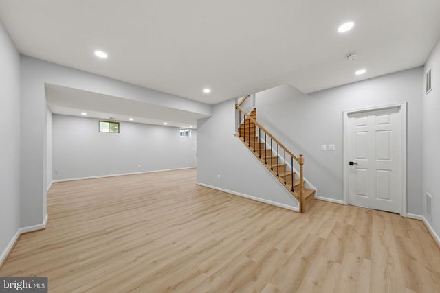 2053 GEORGE WASHINGTON RD, Vienna, VA 22182