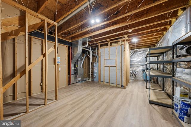 2053 GEORGE WASHINGTON RD, Vienna, VA 22182