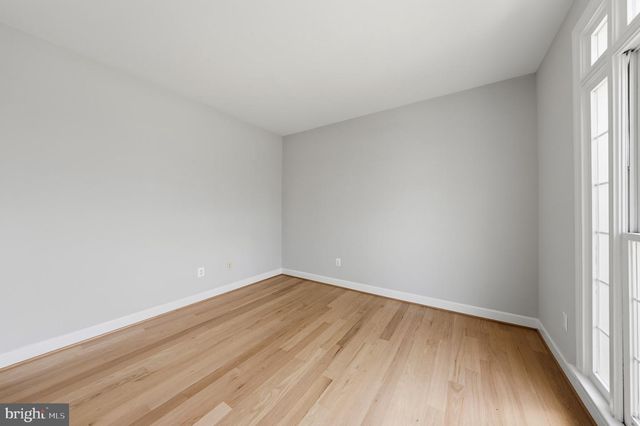 2053 GEORGE WASHINGTON RD, Vienna, VA 22182