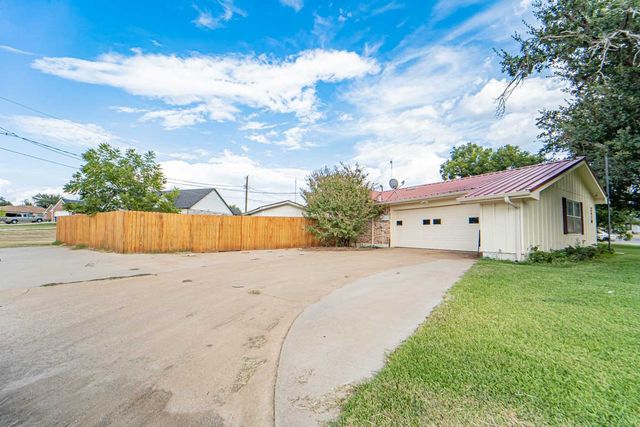 2410 Sha Lane, Breckenridge, TX 76424