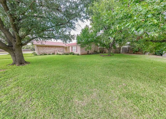 2410 Sha Lane, Breckenridge, TX 76424