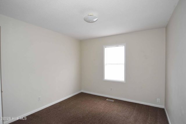 3903 Sterling Pointe Drive Pp2, Winterville, NC 28590