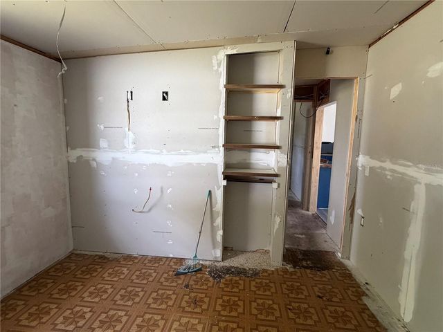 222 W WENTWORTH STREET, Englewood, FL 34223