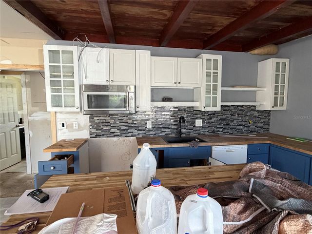 222 W WENTWORTH STREET, Englewood, FL 34223