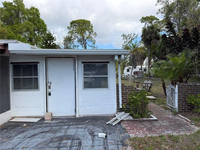 222 W WENTWORTH STREET, Englewood, FL 34223