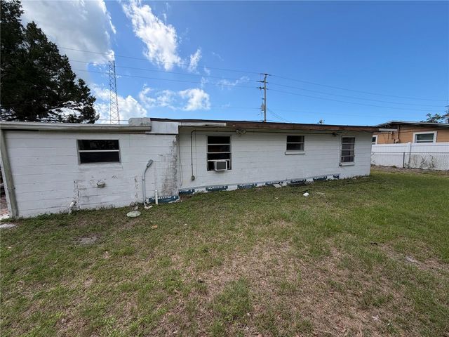 222 W WENTWORTH STREET, Englewood, FL 34223