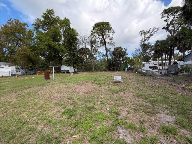 222 W WENTWORTH STREET, Englewood, FL 34223