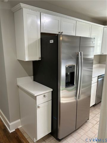 8002 TARKINGTON Dr, Richmond, VA 23227