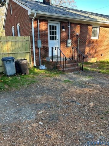 8002 TARKINGTON Dr, Richmond, VA 23227