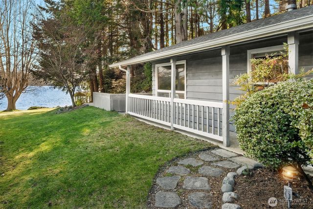 6602 Cromwell Beach Drive NW, Gig Harbor, WA 98335
