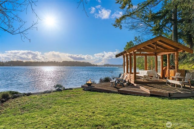 6602 Cromwell Beach Drive NW, Gig Harbor, WA 98335