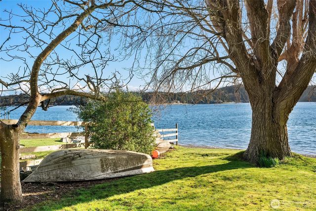 6602 Cromwell Beach Drive NW, Gig Harbor, WA 98335