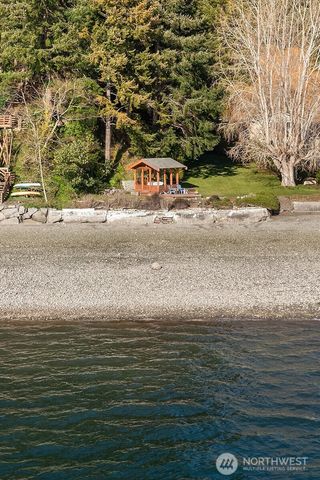 6602 Cromwell Beach Drive NW, Gig Harbor, WA 98335