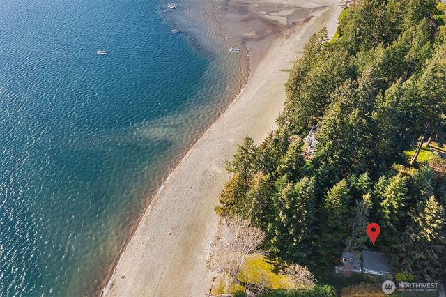 6602 Cromwell Beach Drive NW, Gig Harbor, WA 98335