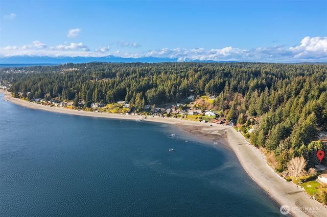 6602 Cromwell Beach Drive NW, Gig Harbor, WA 98335