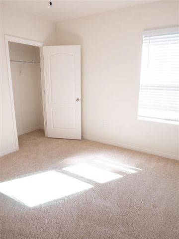 505 LADY IRELYN COURT, Deland, FL 32724