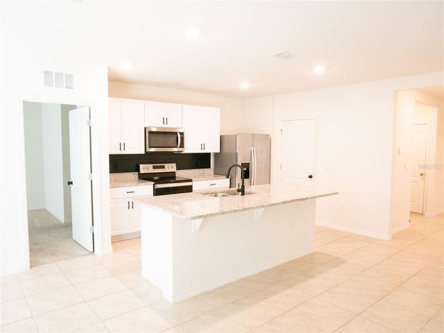 505 LADY IRELYN COURT, Deland, FL 32724