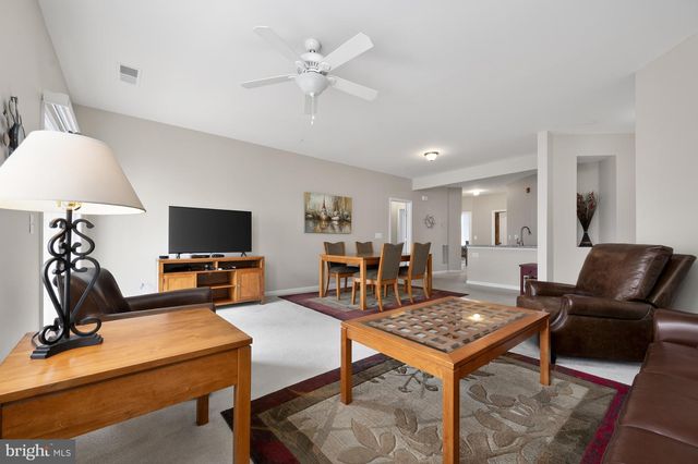 24672 BYRNE MEADOW SQ, Aldie, VA 20105