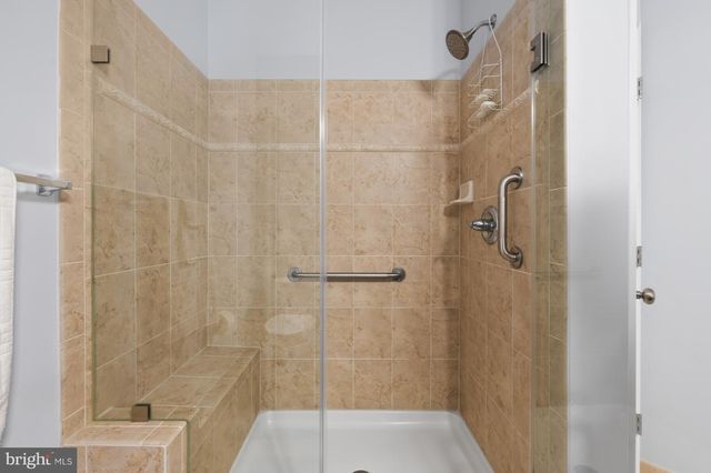 24672 BYRNE MEADOW SQ, Aldie, VA 20105