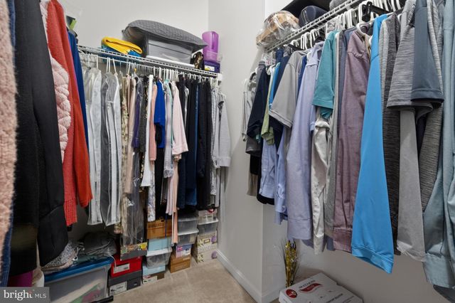 24672 BYRNE MEADOW SQ, Aldie, VA 20105