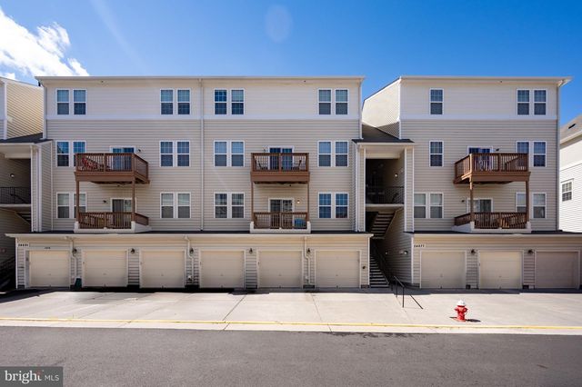 24672 BYRNE MEADOW SQ, Aldie, VA 20105