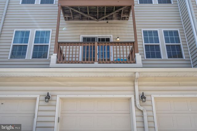 24672 BYRNE MEADOW SQ, Aldie, VA 20105