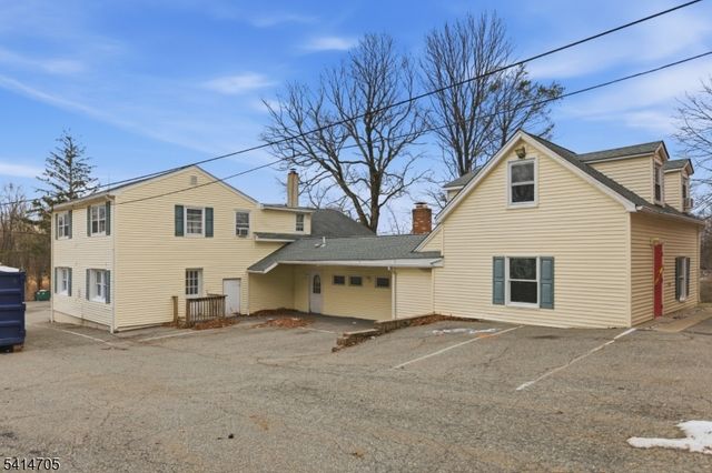 240 Longhouse Dr, West Milford Twp., NJ 07421