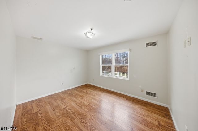 240 Longhouse Dr, West Milford Twp., NJ 07421