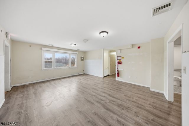 240 Longhouse Dr, West Milford Twp., NJ 07421