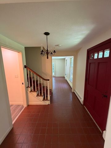 16 Flint Rd, Oakham, MA 01068