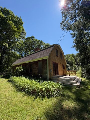 16 Flint Rd, Oakham, MA 01068