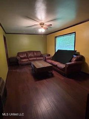 2208 Bend Road, Coldwater, MS 38618