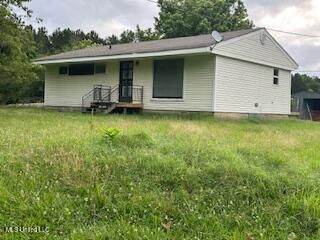 2208 Bend Road, Coldwater, MS 38618