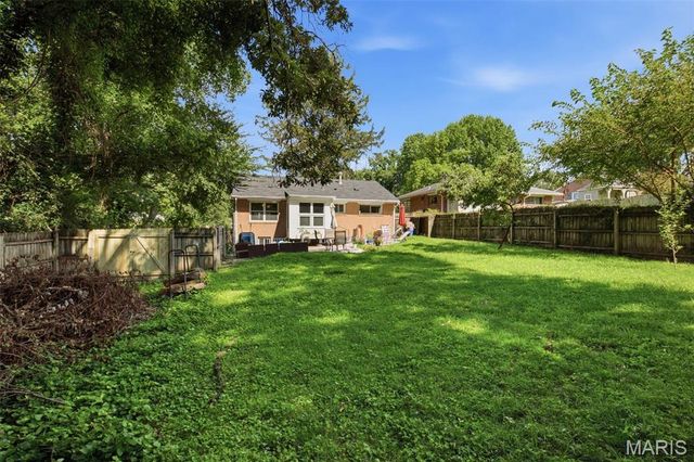 1223 Oday Avenue, Rock Hill, MO 63119
