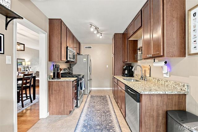 1223 Oday Avenue, Rock Hill, MO 63119