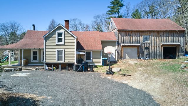 3 Woodstock Avenue West, Putnam, CT 06260