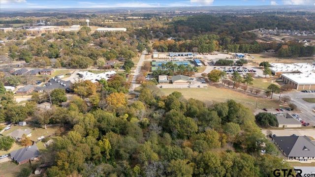 511 Baker Street, Lindale, TX 75771