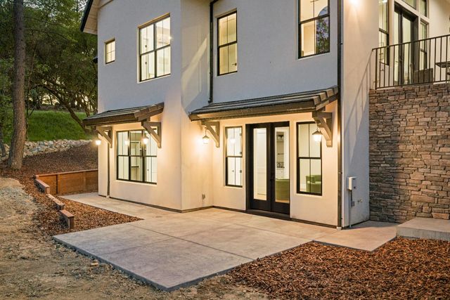 15010 Grand Knoll Dr, Meadow Vista, CA 95722