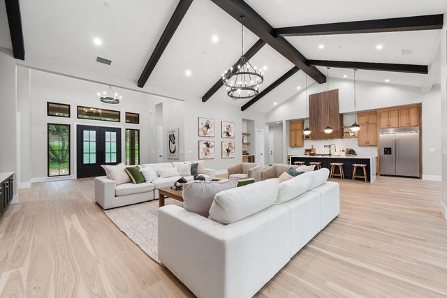 15010 Grand Knoll Dr, Meadow Vista, CA 95722