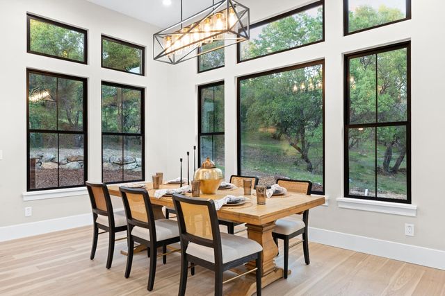 15010 Grand Knoll Dr, Meadow Vista, CA 95722