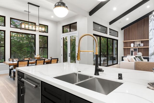 15010 Grand Knoll Dr, Meadow Vista, CA 95722