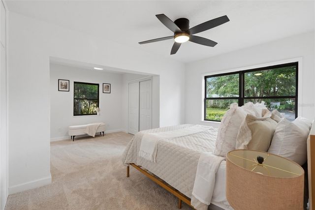 910 NE 24TH STREET, Gainesville, FL 32641