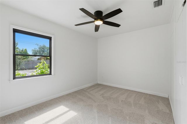 910 NE 24TH STREET, Gainesville, FL 32641
