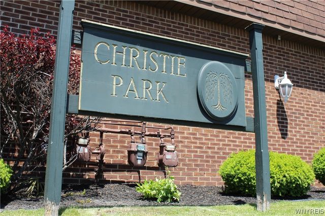 3948 Ridge Lea Road D, Amherst, NY 14228