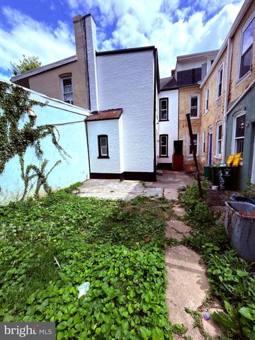 524 LOCUST ST, Lancaster, PA 17602