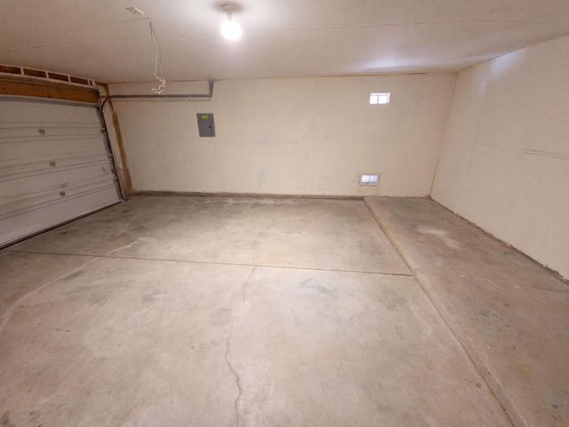 5051 27th Avenue NE, Rio Rancho, NM 87144