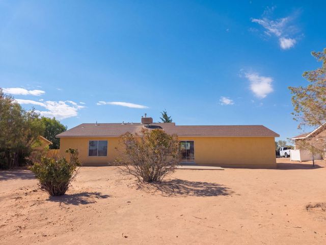 5051 27th Avenue NE, Rio Rancho, NM 87144